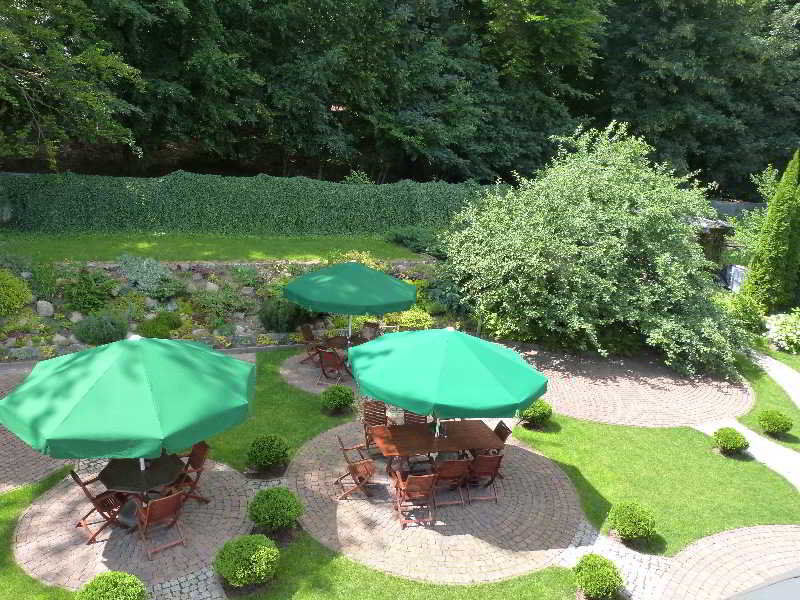 Hotel Villa Eva กดัญสก์ ภายนอก รูปภาพ